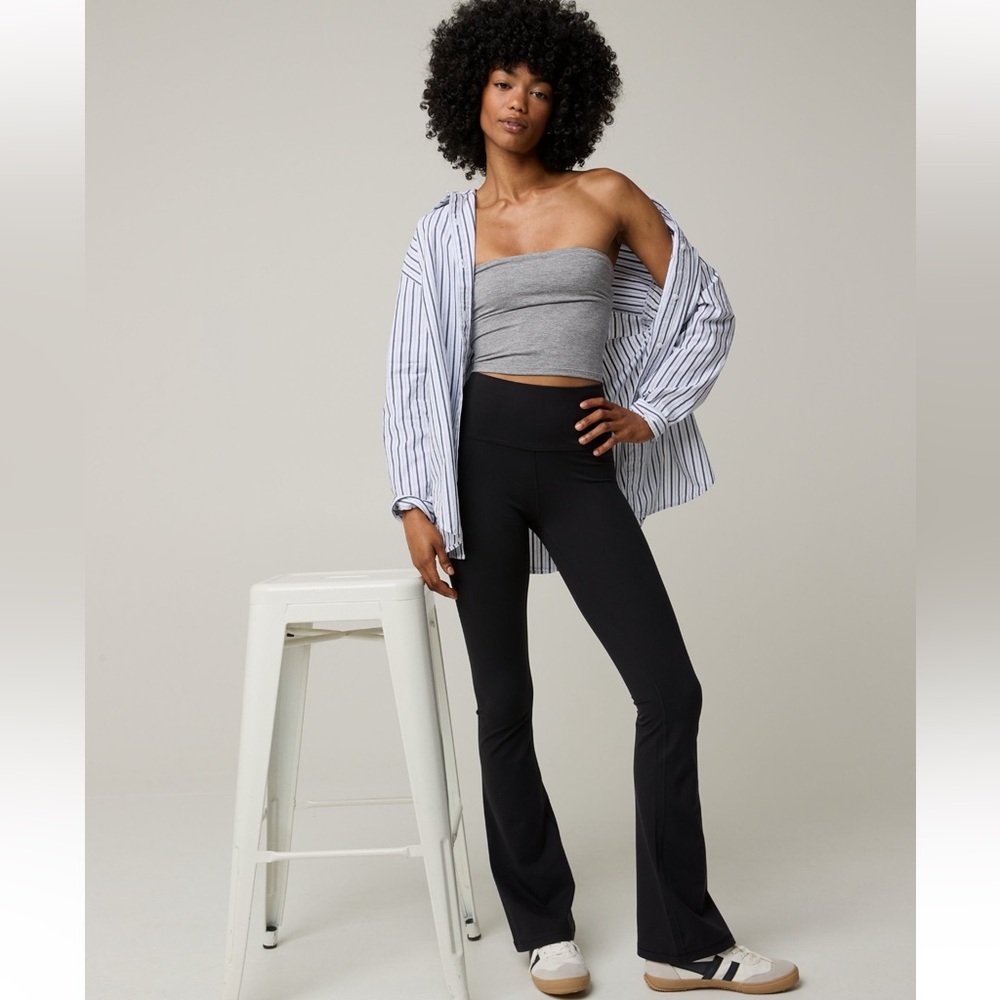 Aerie The Hugger Bootcut Legging size medium